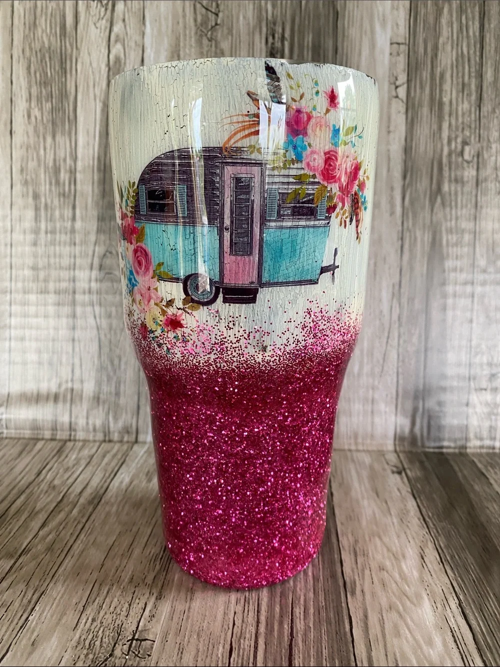 “HAPPY CAMPER” GLITTER STAINLESS STEEL TUMBLER